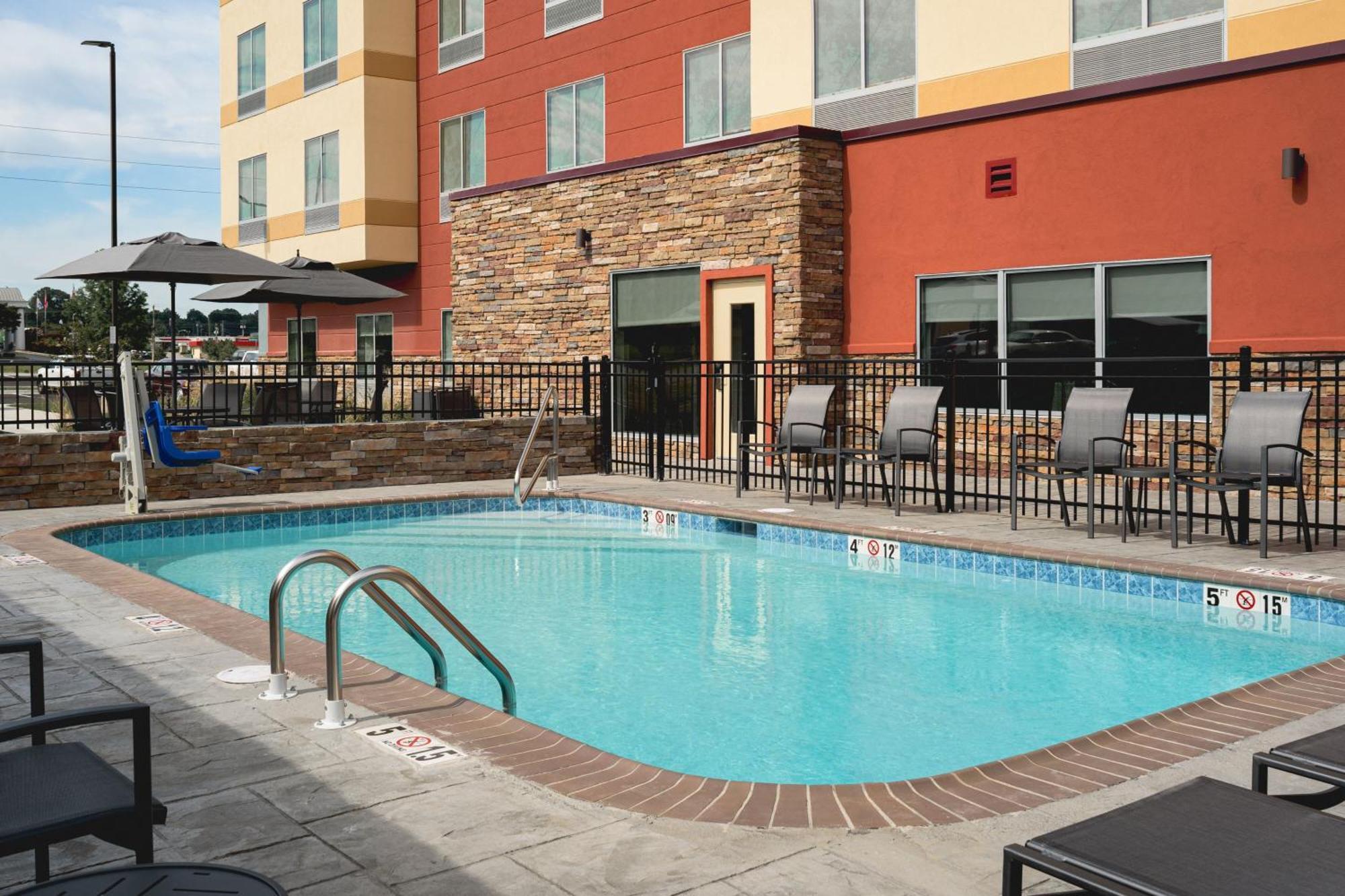 Fairfield By Marriott Inn & Suites Cullman Exterior foto